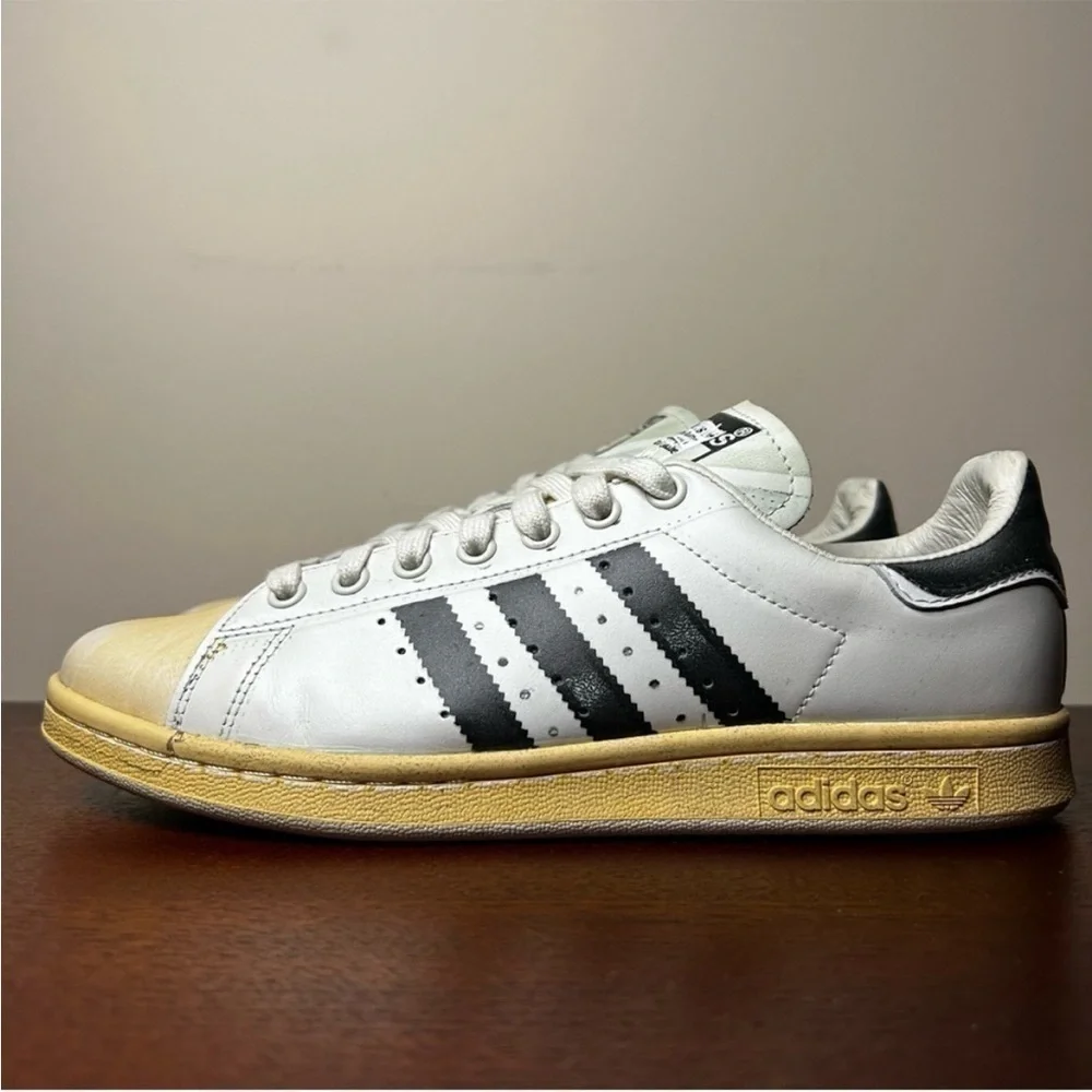 Sneakers | Yeezys, Jordans, Nikes, & Adidas sneakers for sale!